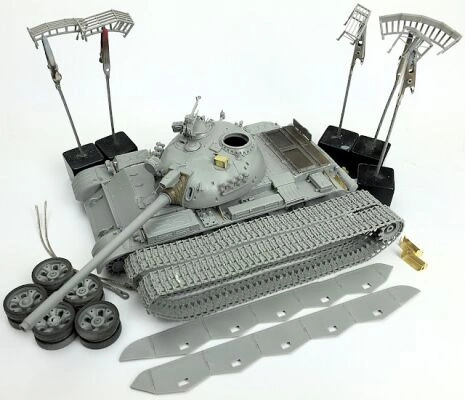 Iraqi Medium Tank Type 69 II 2 in 1 детальное изображение Бронетехника 1/35 Бронетехника