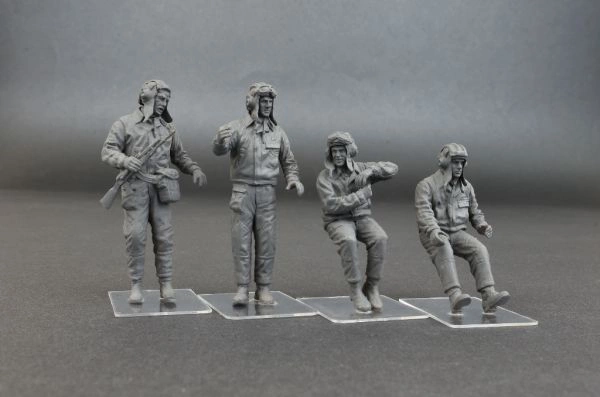 Scale model 1/35 Figures Soviet tank crew 1960-70. Miniart 37037 детальное изображение Фигуры 1/35 Фигуры