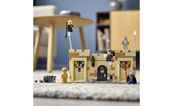 Конструктор LEGO Harry Potter Хогвартс: первый урок полётов 76395 детальное изображение Harry Potter Lego