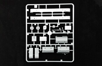 Scale model 1/35 French light tank &quot;Horgis&quot; H39 Bronco 35001 детальное изображение Бронетехника 1/35 Бронетехника