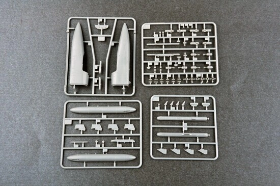 Збірна модель 1/72 Тактичний бомбардувальник Су-24М Trumpeter 01673 детальное изображение Самолеты 1/72 Самолеты