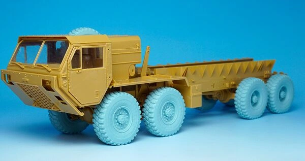 US, IDF M977 HEMTT Truck Goodyear Sagged Wheel set детальное изображение Смоляные колёса Афтермаркет