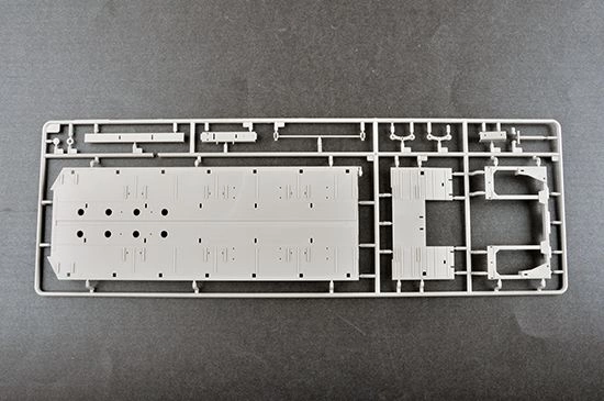 Збірна модель 1/35 Тягач МАЗ-537Г пізнього виробництва з напівпричепом ЧМЗАП-9990 Trumpeter 01065 детальное изображение Автомобили 1/35 Автомобили
