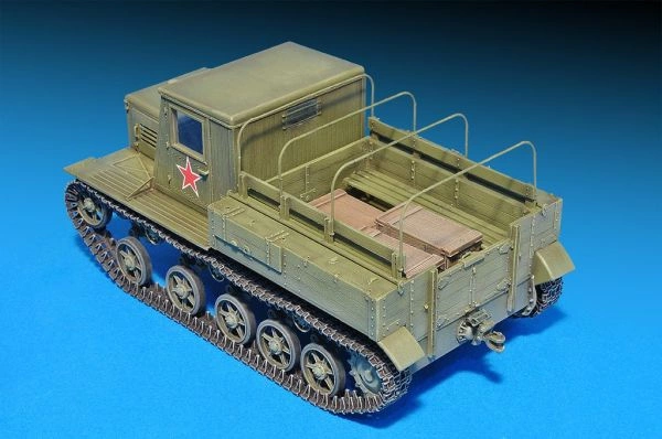 Советский артиллерийский тягач Я-12 (поздняя версия) детальное изображение Бронетехника 1/35 Бронетехника
