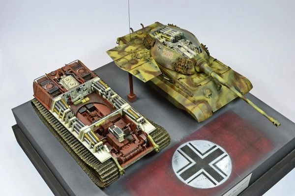 German Heavy Tank Sd.Kfz.182 King Tiger Henschel Turret детальное изображение Бронетехника 1/35 Бронетехника