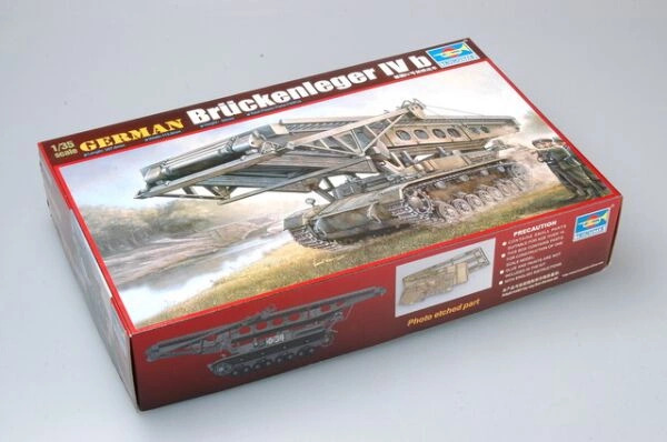 Збірна модель 1/35 Німецька інженерна машина Bruckenleger IVb Trumpeter 00390 детальное изображение Бронетехника 1/35 Бронетехника
