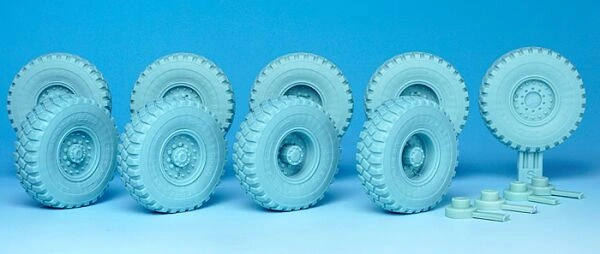 US, IDF M977 HEMTT Truck Goodyear Sagged Wheel set детальное изображение Смоляные колёса Афтермаркет