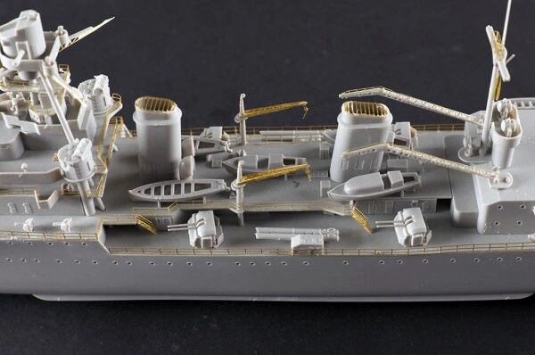 Збірна модель 1/350 Французький легкий крейсер Марсельєза Trumpeter 05374 детальное изображение Флот 1/350 Флот