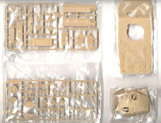 Сборная модель 1/35 Французский AMX-10RCR Тайгер Модел 4602 детальное изображение Бронетехника 1/35 Бронетехника