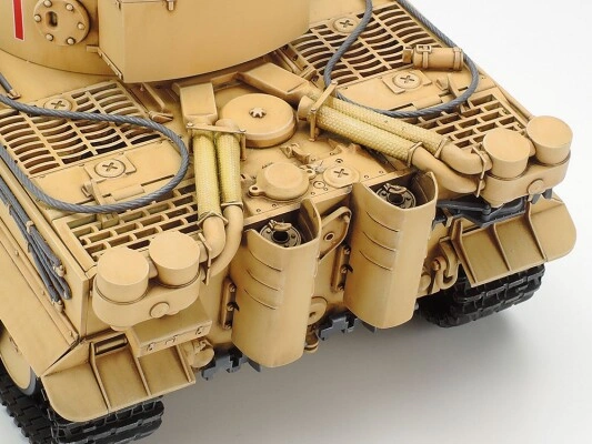 Збірна модель 1/35 Німецький танк Tiger I (раннє виробництво) Tamiya 35227 детальное изображение Бронетехника 1/35 Бронетехника