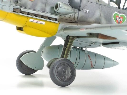 Збірна модель 1/72  Німецький винищувач MITSUBISHI MESSERSCHMITT BF109G-6 Тамія 60790 детальное изображение Самолеты 1/72 Самолеты