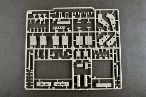 Збірна модель 1/35 Артилерійська система 2С35-1 Коаліція-СВ-КШ на базі КамАЗ-6560 Trumpeter 01085 детальное изображение Артиллерия 1/35 Артиллерия