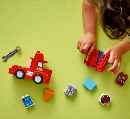 Конструктор LEGO DUPLO DISNEY Мак на гонці 10417 детальное изображение DUPLO Lego