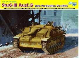 обзорное фото StuG.III Ausf.G Late Production Dec.1944 Бронетехніка 1/35