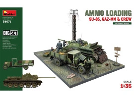Збірна модель 1/35 Завантаження боєприпасів (SU-85, Газ-ММ та екіпаж). Великий набір MiniArt 36071