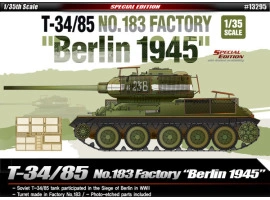 Збірна модель 1/35 Танк Т-34/85 №183 Завод "Берлін 1945" Academy 13295