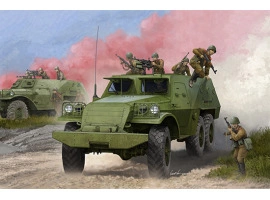 Збірна модель радянського БТР-152В1