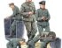 preview Сборная модель 1/35 Фигуры немецкие солдаты с топливными бочками, специальное издание Миниарт 35256